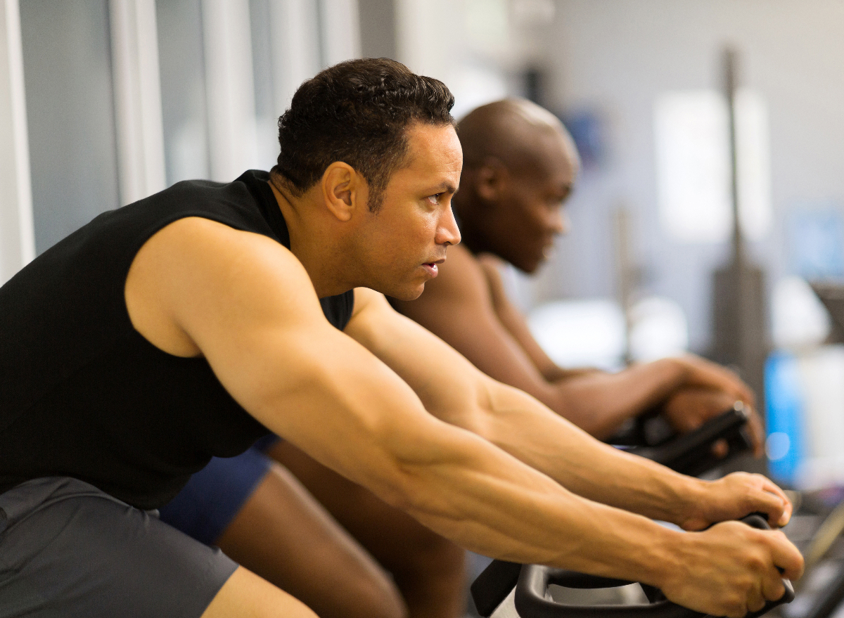 The 5 Best Daily Cardio Workouts Men Over 40 Should Be Doing for a Healthy Heart