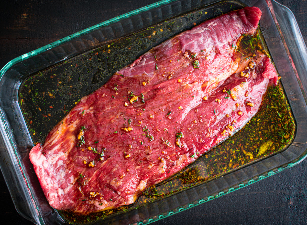 This is how long you should marinate a steak according to chefs