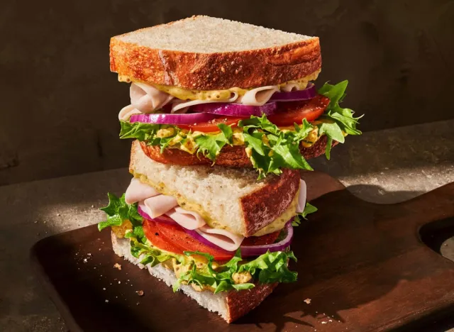 panera deli turkey sandwich