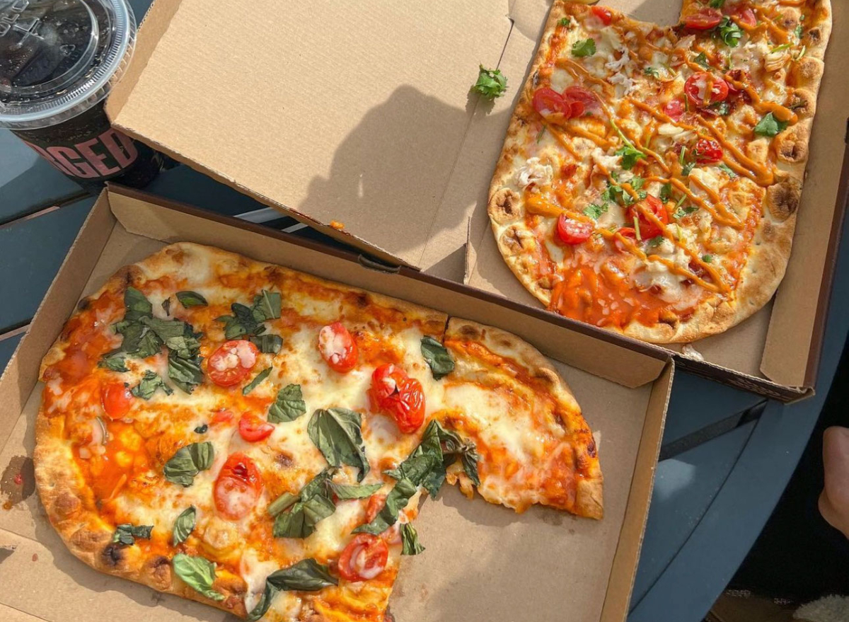 5 Restaurant Chains That Serve the Best Flatbreads