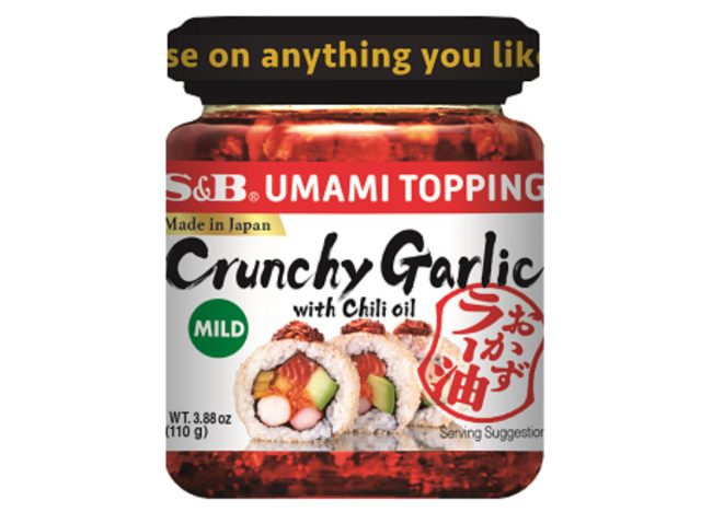 s & b crunchy garlic chili oil