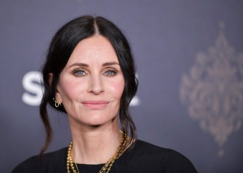 7 Eating Habits Courteney Cox Swears By to Look Amazing at 59 