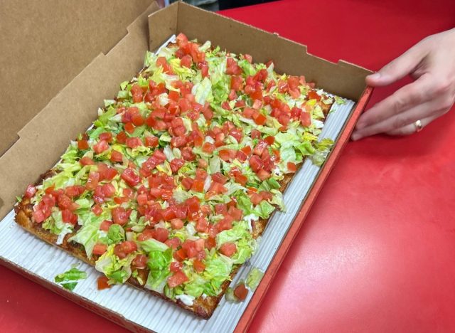 Jet's BLT Pizza