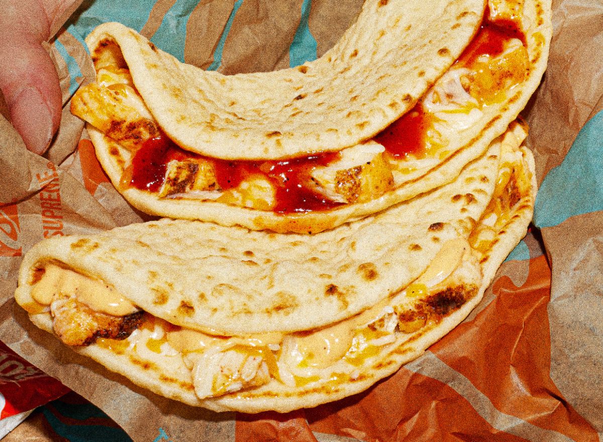 Taco Bell Testing Chicken Flatbread Melts & Shredded Beef Burrito