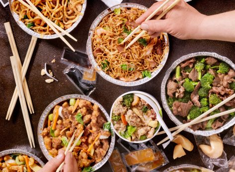 Here's What a Dietitian Orders at a Chinese Restaurant