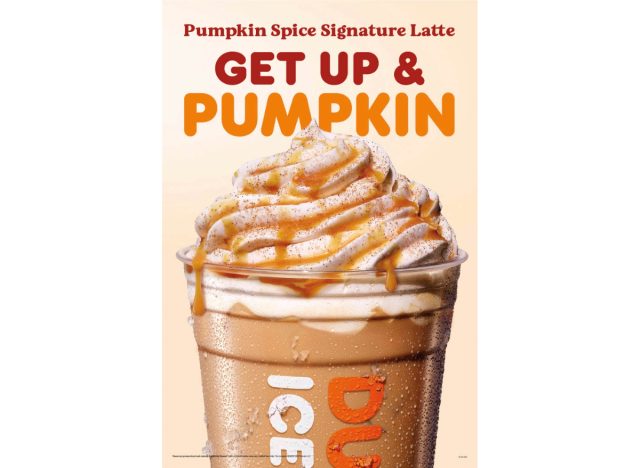 dunkin' pumpkin spice signature latte