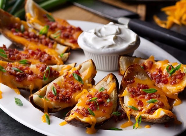 logans roadhouse potato skins