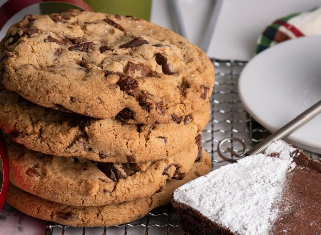 panera chocolate chipper cookies and brownie