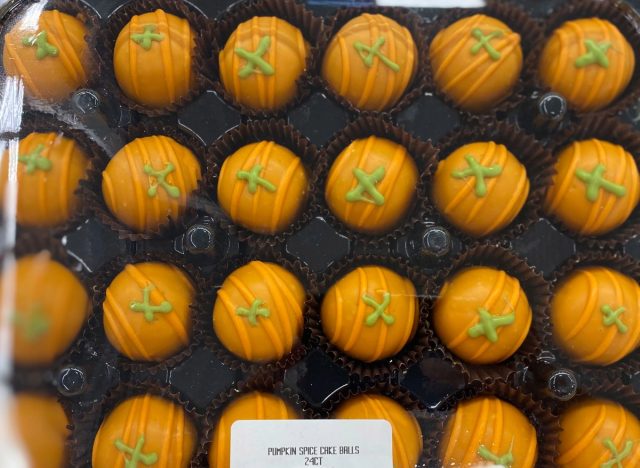 sam's club pumpkin spice cake balls