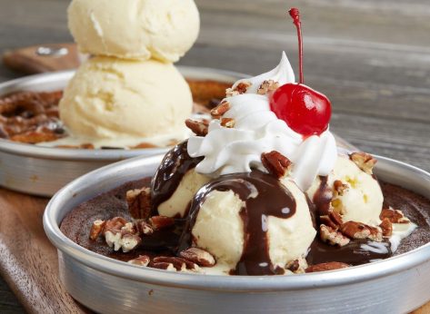 10 Restaurant Chains With Over-the-Top Desserts
