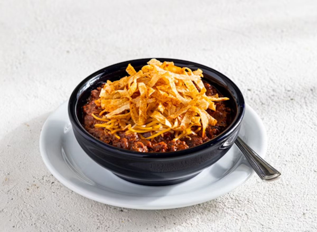 10 Restaurant Chains That Serve the Best Chili