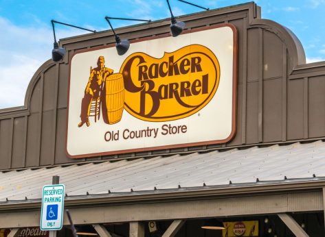Cracker Barrel Continues to Lose Customers