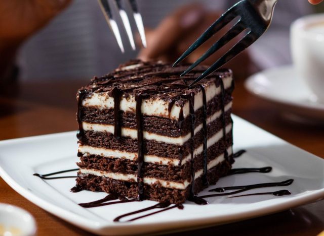 Olive Garden Chocolate Brownie Lasagna