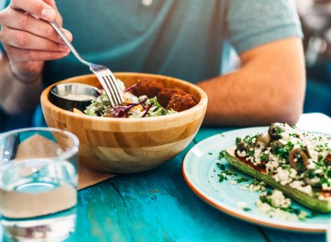 The #1 Healthiest Order at 10 Restaurant Chains
