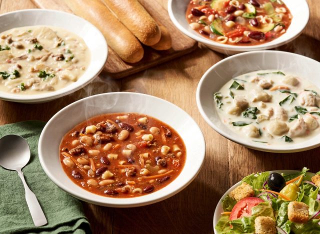 olive garden soup, salad, and breadsticks