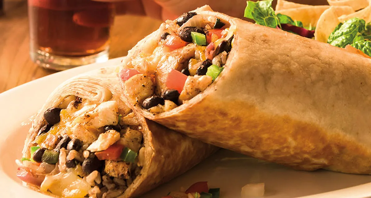 9 'Healthiest' FastFood Burritos, According to Dietitians
