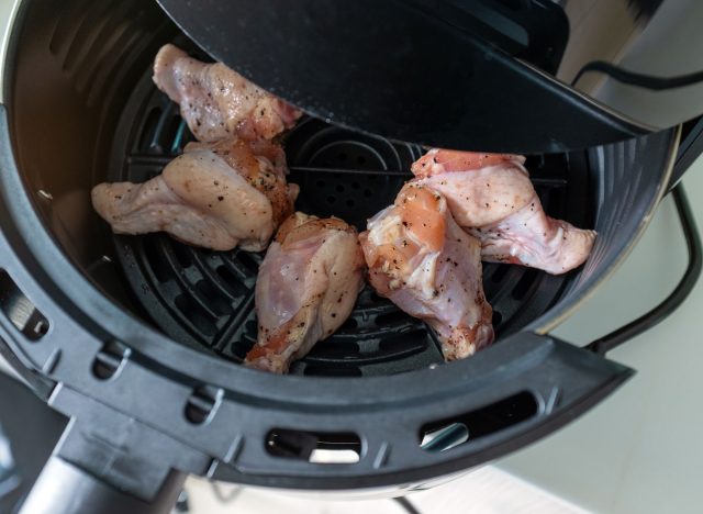 raw chicken wings air fryer