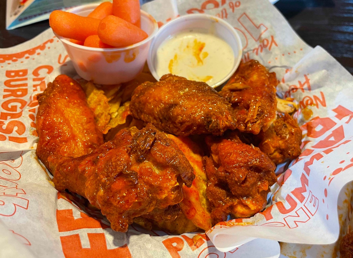 I Tried 4 Popular Restaurant Chain Appetizers & One Was the Best