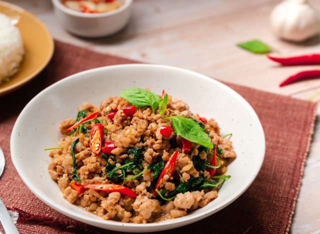 spicy basil sauce stir fry