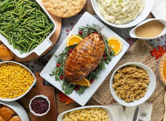 Costco's Thanksgiving Meal Kits Include Turkey & All the Fixin's