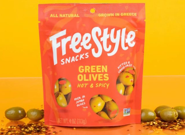 Free Style Green Olives Hot & Spicy