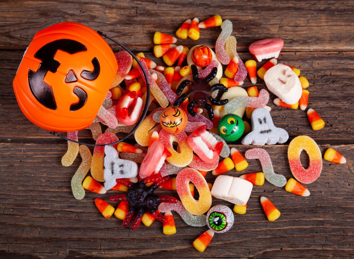 17 Best Healthy Candy Brands To Buy This Halloween