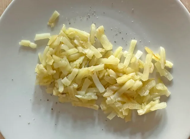 Trader Joe's Shredded Hash Browns Review – Freezer Meal Frenzy