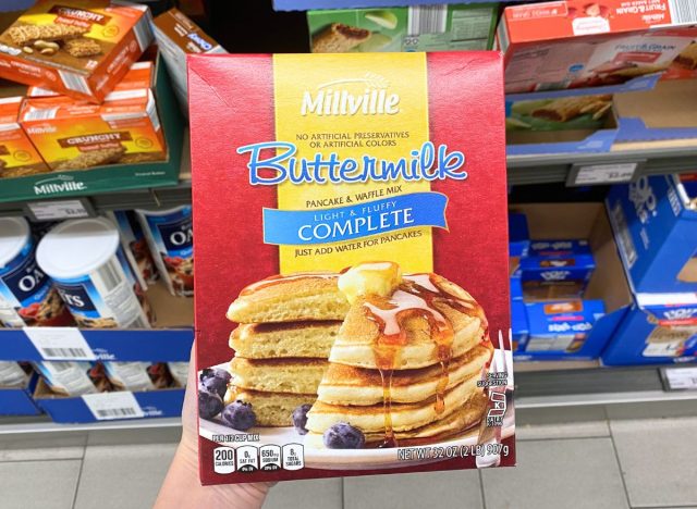 Millville Complete Buttermilk Pancake & Waffle Mix