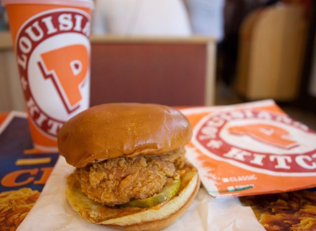 Popeyes chicken sandwich