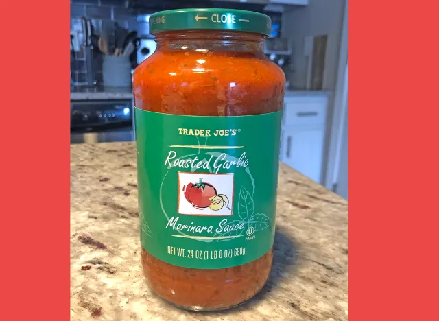 Trader Joe's Roasted Garlic Marinara Sauce