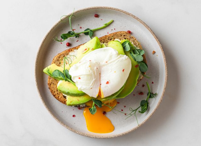 avocado toast with egg, concept of can eggs help you lose weight