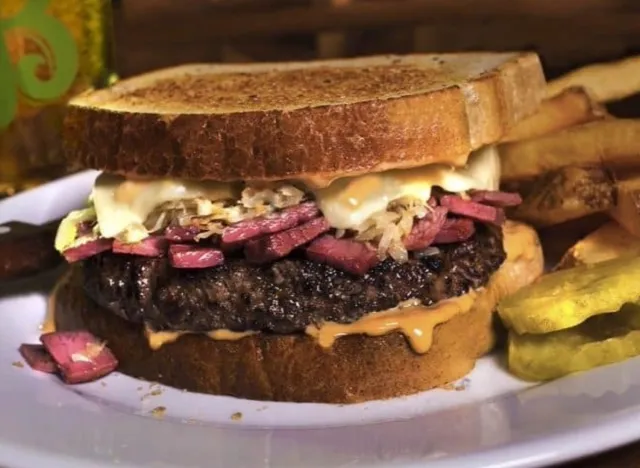 bennigans reuben