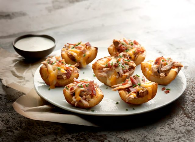 claim jumper steakhouse loaded potato skins