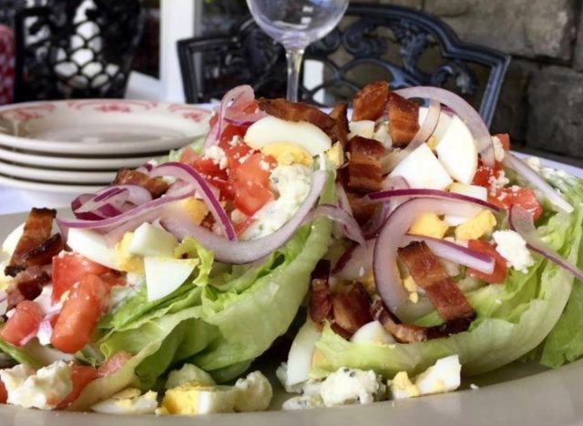 maggianos wedge salad