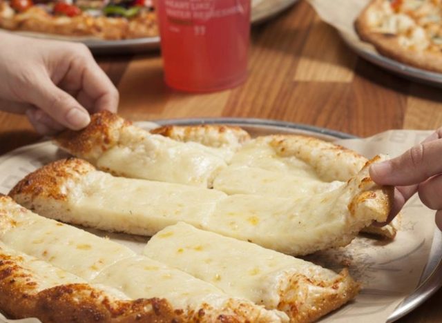 pieology cheese bread