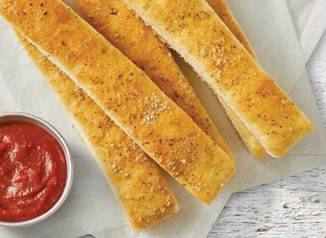 pizza hut breadsticks