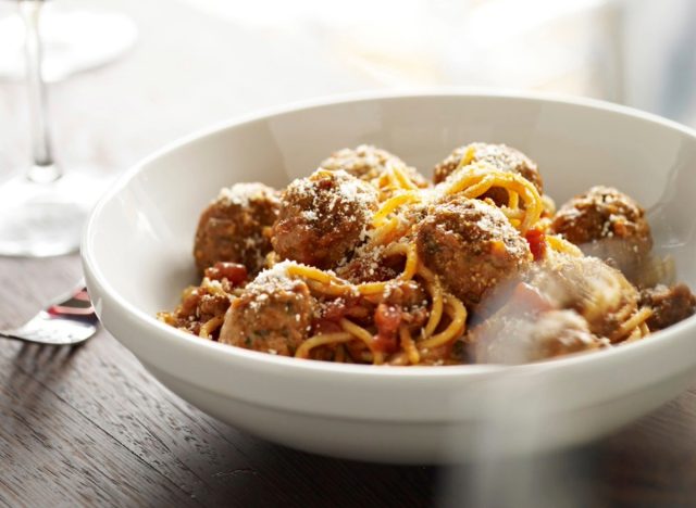 romano's macaroni grill mom's ricotta meatballs and spaghetti