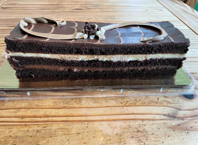 sam's clun tuxedo bar cake