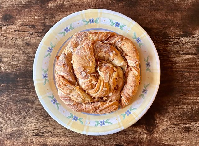 trader joe's almond danish pastry