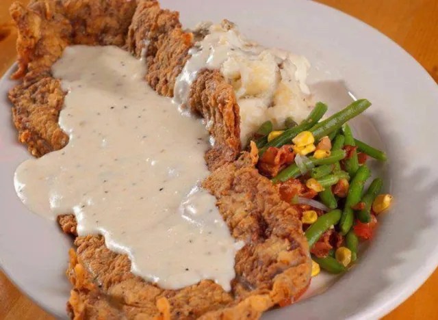 twin peaks country fried steaks