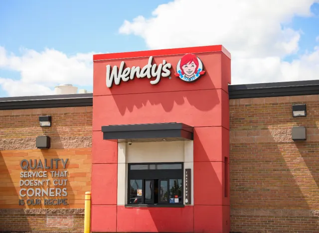 wendy;s exterior