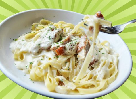 Every Olive Garden Never-Ending Pasta, Tasted & Ranked