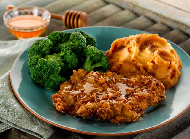 O'Charley's Honey-Drizzled Southern Fried Chicken
