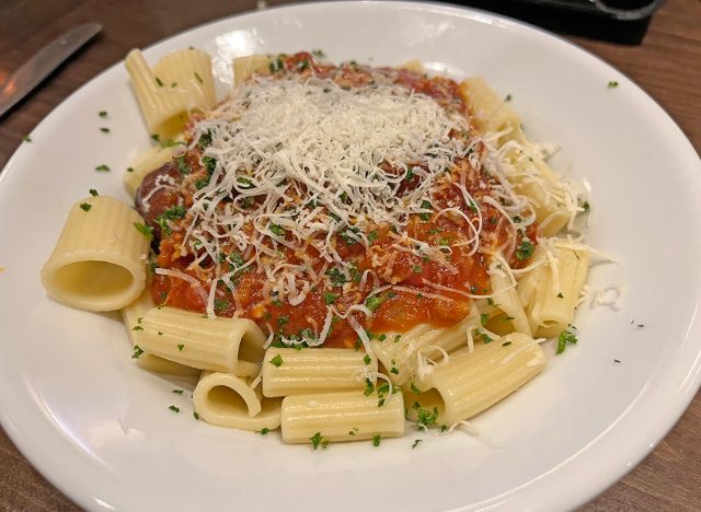 Rigatoni with meat sauce at Olive Garden