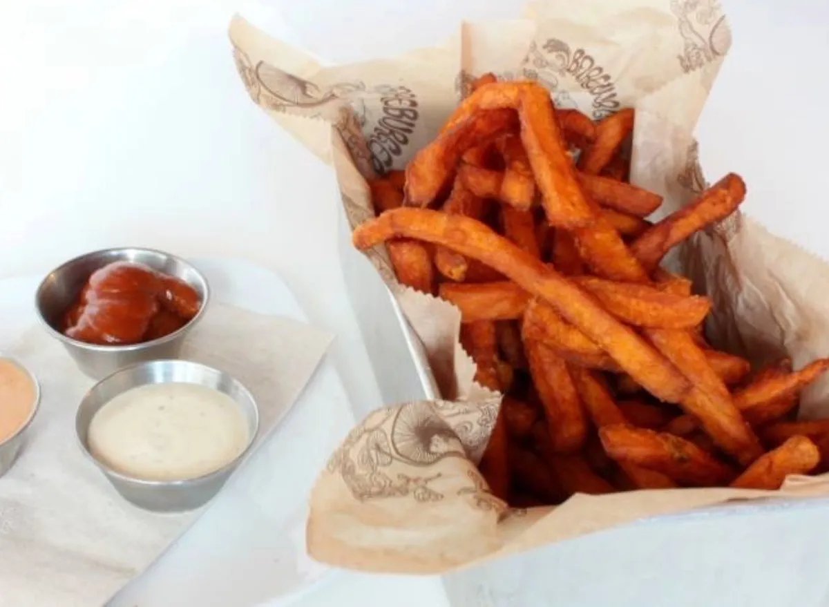 8 Restaurant Chains That Serve the Best Sweet Potato Fries