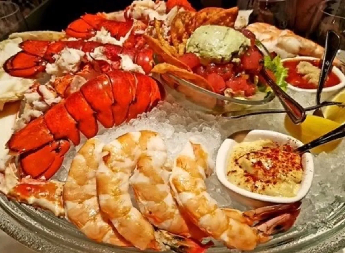 12 Restaurant Chains That Serve the Best Seafood Towers