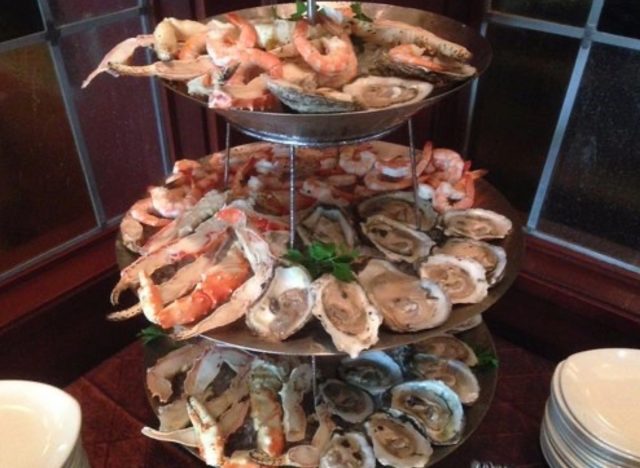 mccormick schmick's seafood tower