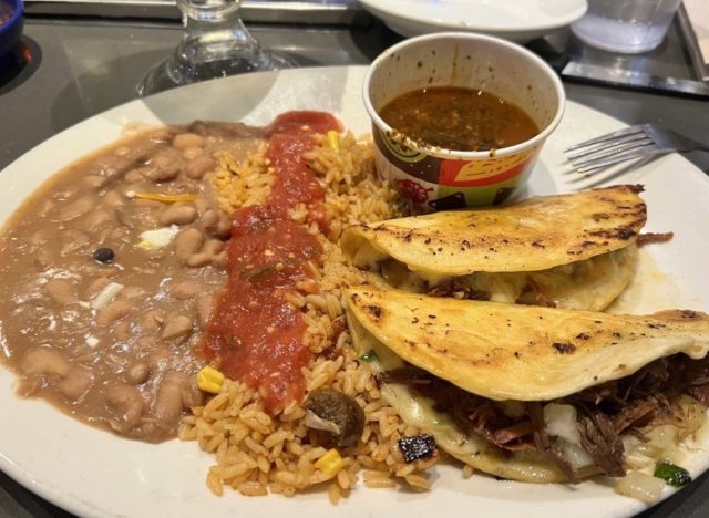 on the border birria taco