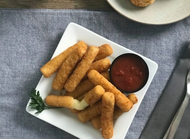 red lobster mozzerella sticks