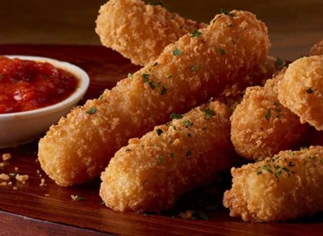 ruby tuesday mozzarella sticks